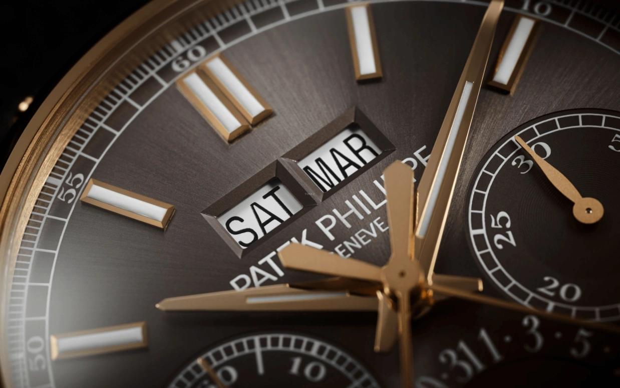 Patek Philippe,Grand Complications 40.20mm,40.20mm,Rose Gold,Grey,Handwound,Chronograph,Moonphase,Perpetual Calendar,Leap Year,65hours,In-house Caliber,5204R,5204R-011