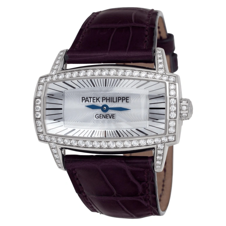 Patek Philippe,Gondolo 37.20x22.40mm,37.20x22.40mm,White Gold,White,Quartz,In-house Caliber,Sapphire,Crystal Glass,4981G,4981G-001