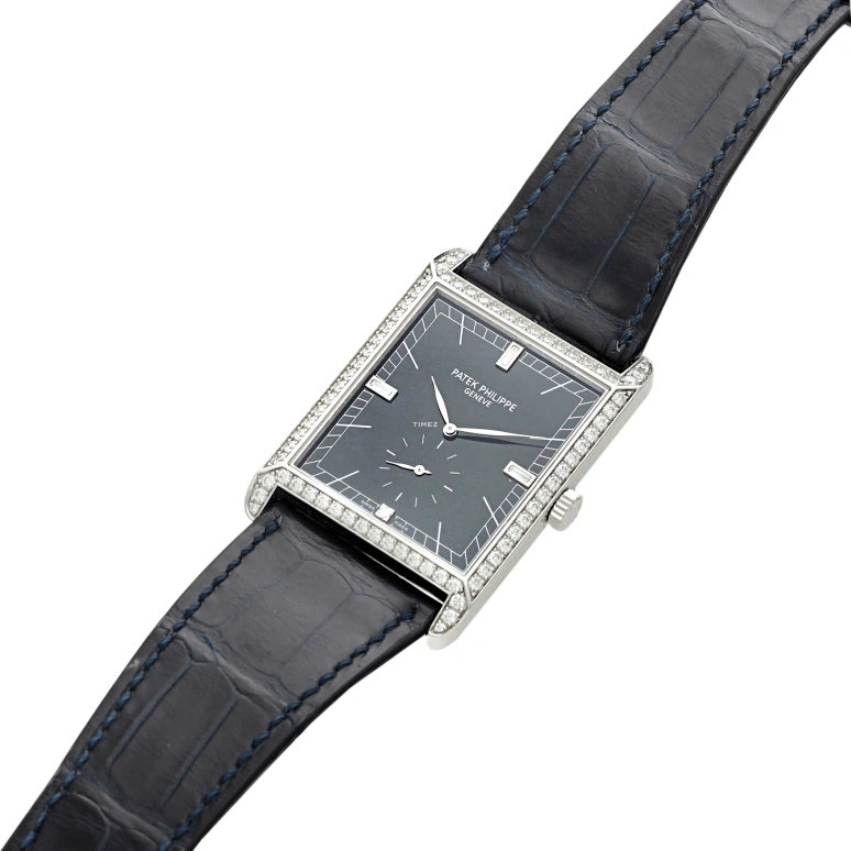 Patek Philippe,Gondolo 43mm,43mm,White Gold,Blue,Handwound,44hours,In-house Caliber,5112G