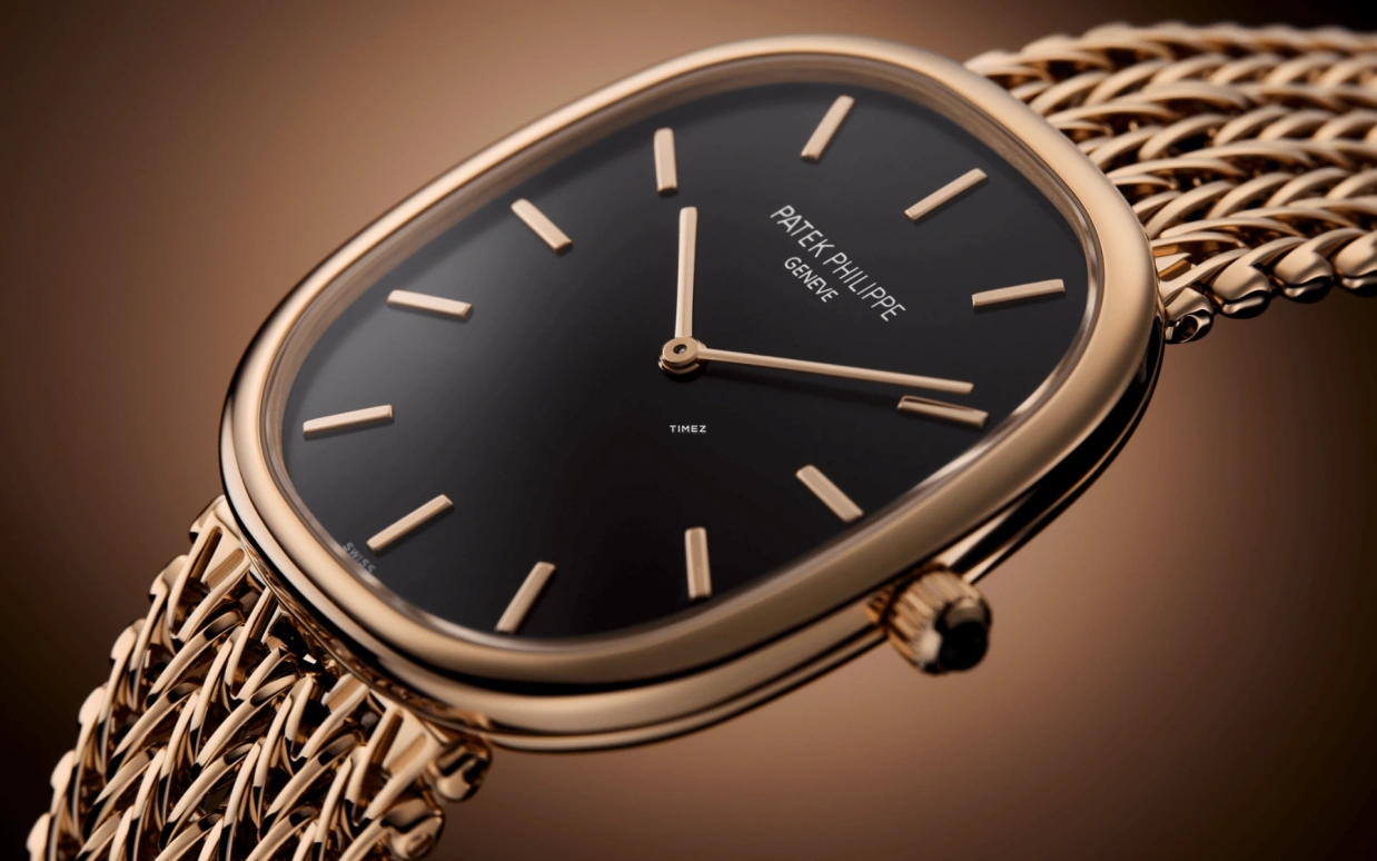 Patek Philippe,Golden Ellipse 34.50x39.50mm,34.50x39.50mm,Rose Gold,Black,Automatic,48hours,In-house Caliber,5738,5738/1R-001