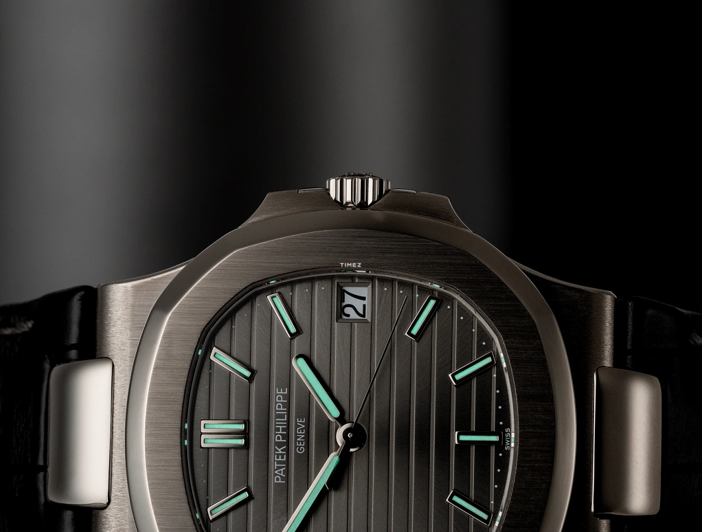 Patek Philippe,Nautilus 40mm,40mm,White Gold,Grey,Automatic,Day,45hours,5711G,5711G-001