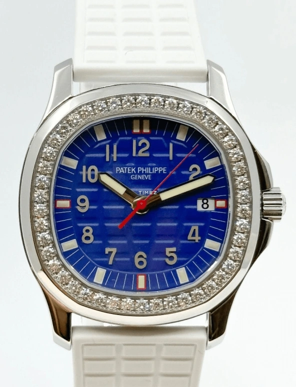 Patek Philippe,Aquanaut 36.30mm,36.30mm,Stainless Steel,Blue,Quartz,Day,In-house Caliber,5067A,5067A-014