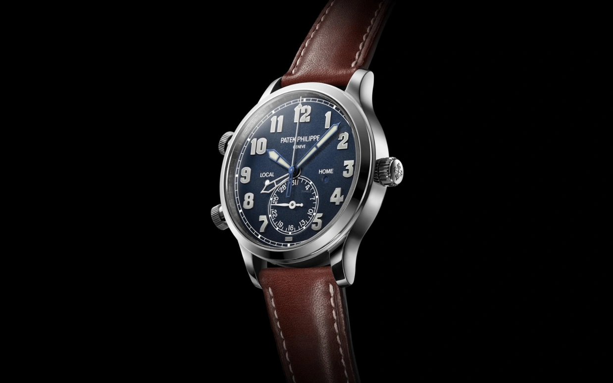 Patek Philippe,Complications 42mm,42mm,White Gold,Blue,Automatic,Day,Dule Time,Day / Night Indication,5524G,5524G-001