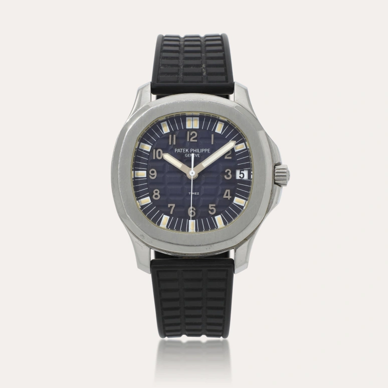 Patek Philippe,Aquanaut 38mm,38mm,Stainless Steel,Black,Automatic,Day,In-house Caliber,5065A,5065A-001