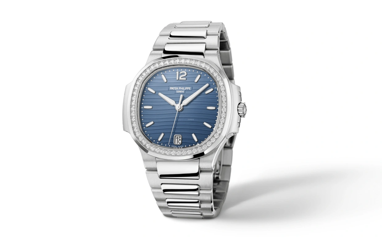 Patek Philippe,Nautilus 35.20mm,35.20mm,Stainless Steel,Blue,Automatic,Day,45hours,7118,7118/1200A-001
