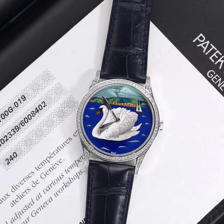 Patek Philippe,Calatrava 40mm,40mm,White Gold,Blue,White,Multi-Color,Automatic,48hours,In-house Caliber,5077,5077/100G-019