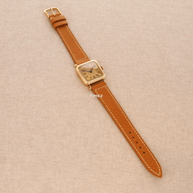 Patek Philippe,Other 25.50mm,25.50mm,Yellow Gold,Yellow,Handwound,Square,Gold,5,5/1920