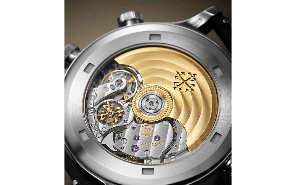 Patek Philippe,Complications 42.20mm,42.20mm,Platinum,Black,Automatic,Day,Dule Time,Alarm,Day / Night Indication,45hours,In-house Caliber,5520P,5520P-001