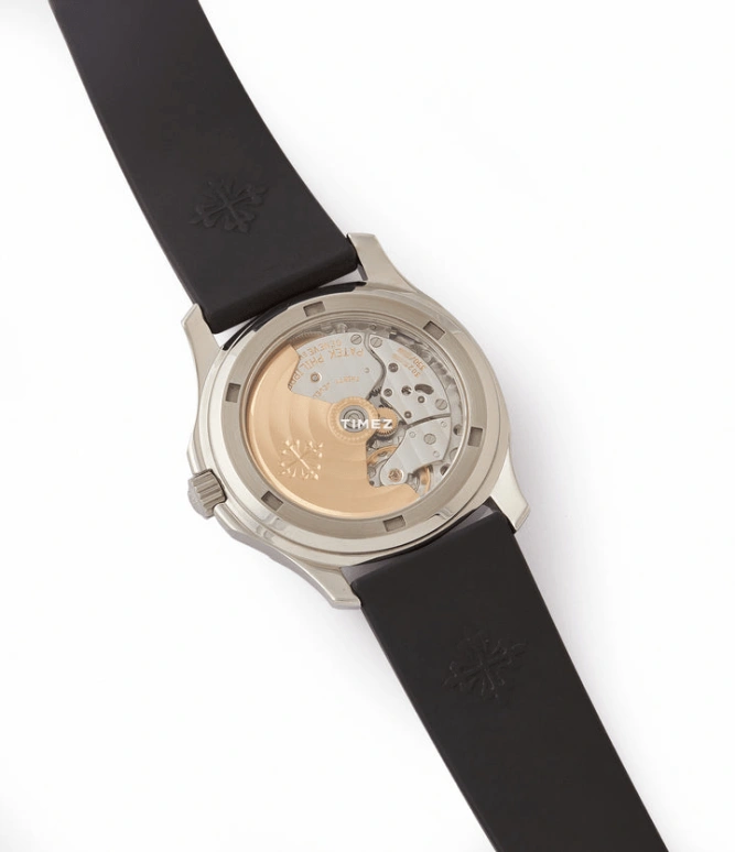 Patek Philippe,Aquanaut 35.20mm,35.20mm,Stainless Steel,Black,Automatic,Day,In-house Caliber,Karina Melynychuk,5066A,5066A-001