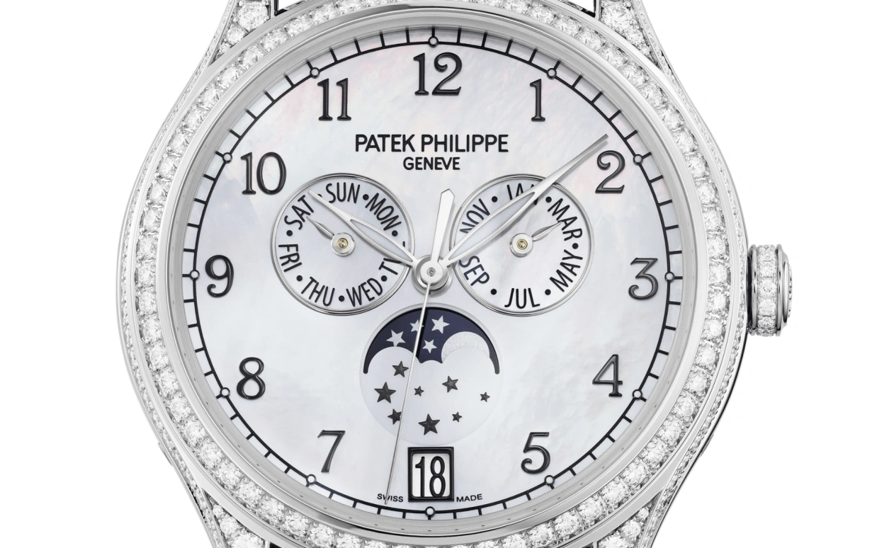 Patek Philippe,Complications 38mm,38mm,White Gold,White,Automatic,Moonphase,Annual Calendar,Month,Date,45hours,In-house Caliber,4948G,4948G-010