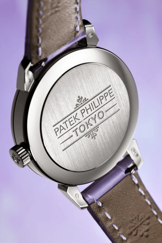 Patek Philippe,Calatrava 36mm,36mm,White Gold,Blue,Handwound,44hours,In-house Caliber,6127G,6127G-010