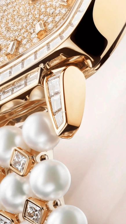 Patek Philippe,Gondolo 31x34.80mm,31x34.80mm,Rose Gold,Handwound,44hours,In-house Caliber,7042,7042/100R-010