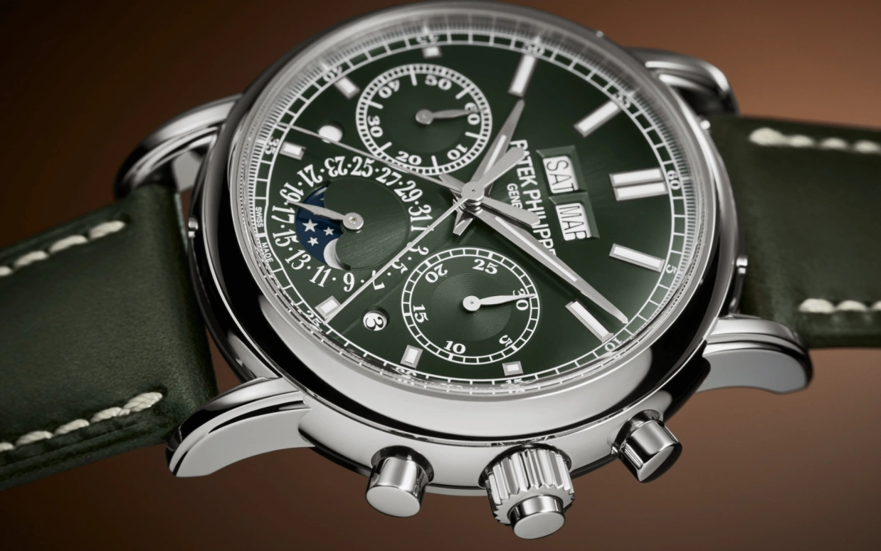 Patek Philippe,Grand Complications 40mm,40mm,White Gold,Olive Green,Handwound,Chronograph,Moonphase,Perpetual Calendar,Leap Year,65hours,In-house Caliber,5204G,5204G-001