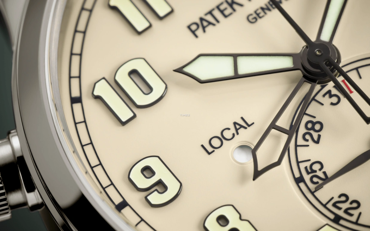 Patek Philippe,Calatrava 42mm,42mm,White Gold,White,Automatic,Day,Dule Time,Day / Night Indication,5524G,5524G-010