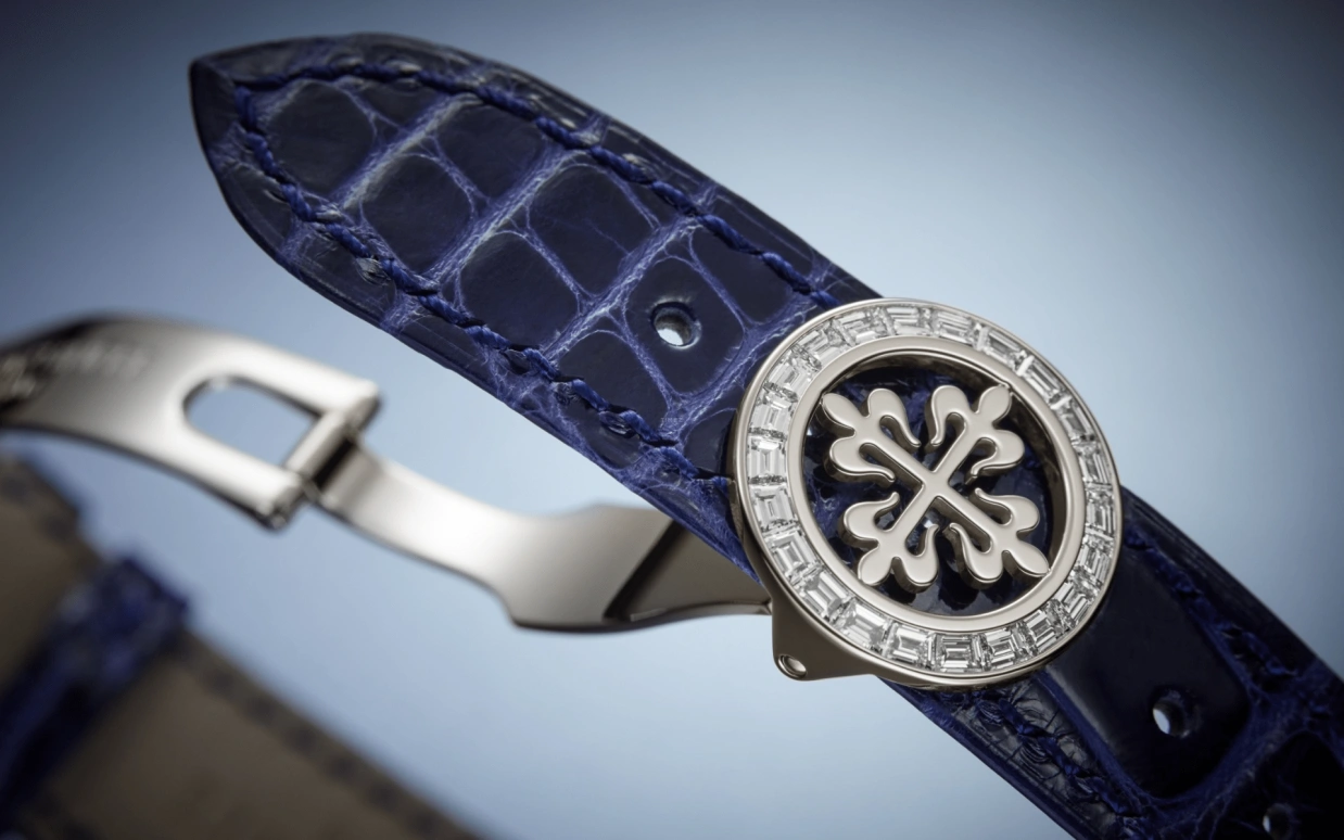 Patek Philippe,Grand Complications 42mm,42mm,Platinum,Blue,Automatic,Moonphase,Perpetual Calendar,Leap Year,Month,48hours,In-house Caliber,Mark Robert Michael Wahlberg,Mark Wahlberg,Anant Ambani,Marky Mark,5374,5374/300P-001