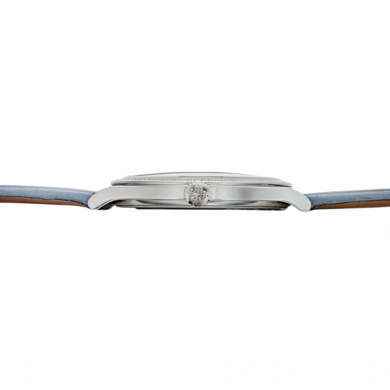 Patek Philippe,Calatrava 38mm,38mm,Platinum,Multi-Color,Blue,Yellow,Automatic,48hours,In-house Caliber,5077,5077/100P-017
