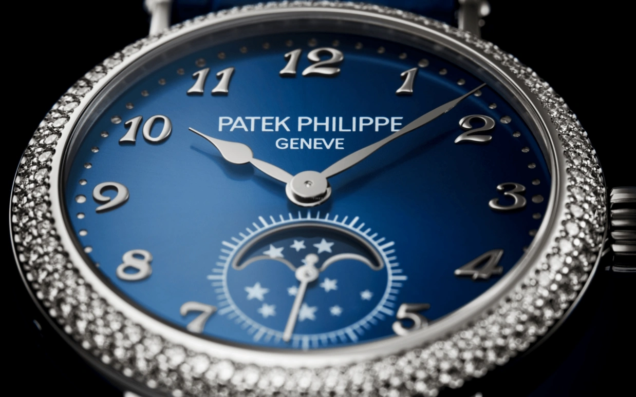 Patek Philippe,Complications 33mm,33mm,White Gold,Blue,Handwound,Moonphase,44hours,7121,7121/200G-001