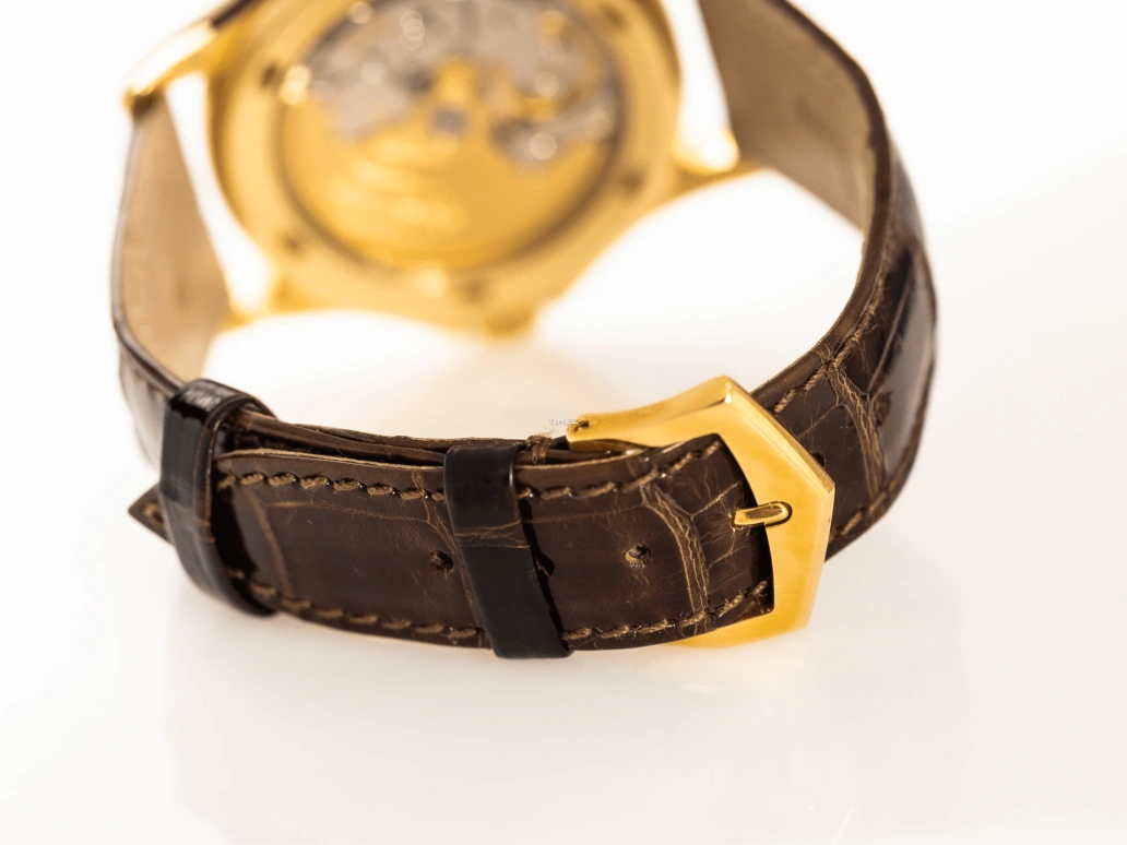 Patek Philippe,Calatrava 36.50mm,36.50mm,Yellow Gold,White,Automatic,Day,48hours,5117J,5117J-001