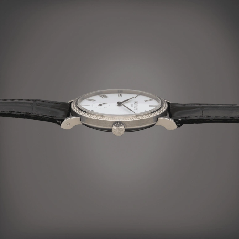 Patek Philippe,Calatrava 31mm,31mm,White Gold,White,Handwound,44hours,In-house Caliber,7119G,7119G-010