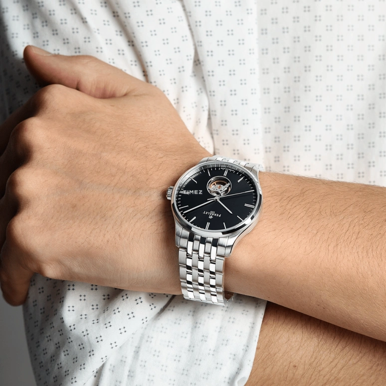 Perrelet,Weekend 39mm,39mm,Stainless Steel,Black,Automatic,42hours,In-house Caliber,A1302,A1302/6