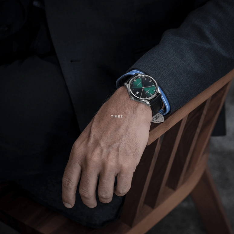 Perrelet,Weekend 39mm,39mm,Stainless Steel,Green,Automatic,Day,42hours,A1300,A1300/A