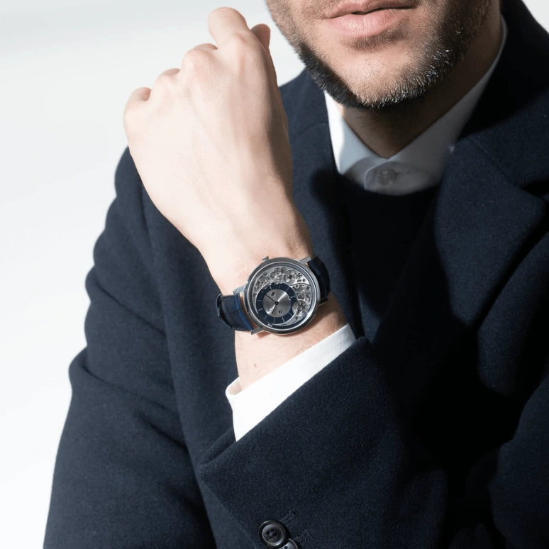 Piaget,Altiplano 41mm,41mm,White Gold,Skeleton,Automatic,In-house Caliber,Sapphire,Crystal Glass,G0A45123