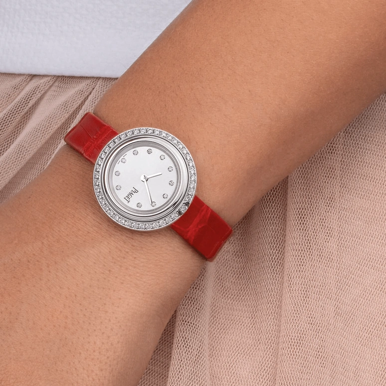 Piaget,Possession 29mm,29mm,White Gold,Silver White,Quartz,In-house Caliber,Sapphire,Crystal Glass,G0A44284