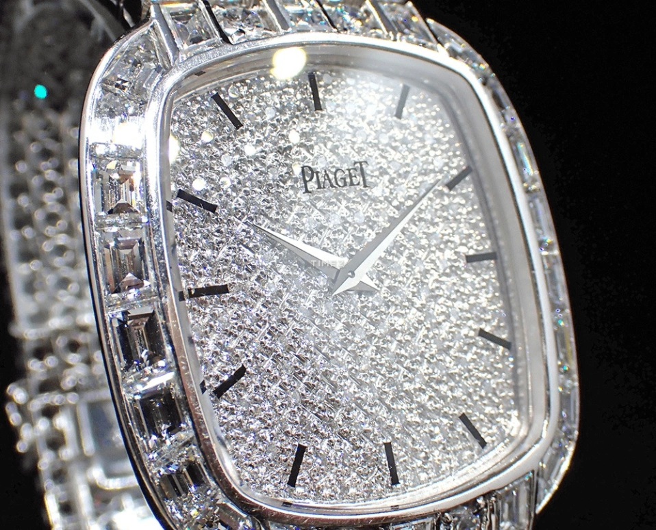 Piaget,Other 32mm,32mm,White Gold,Silver,Sapphire,Cushion,9741H66