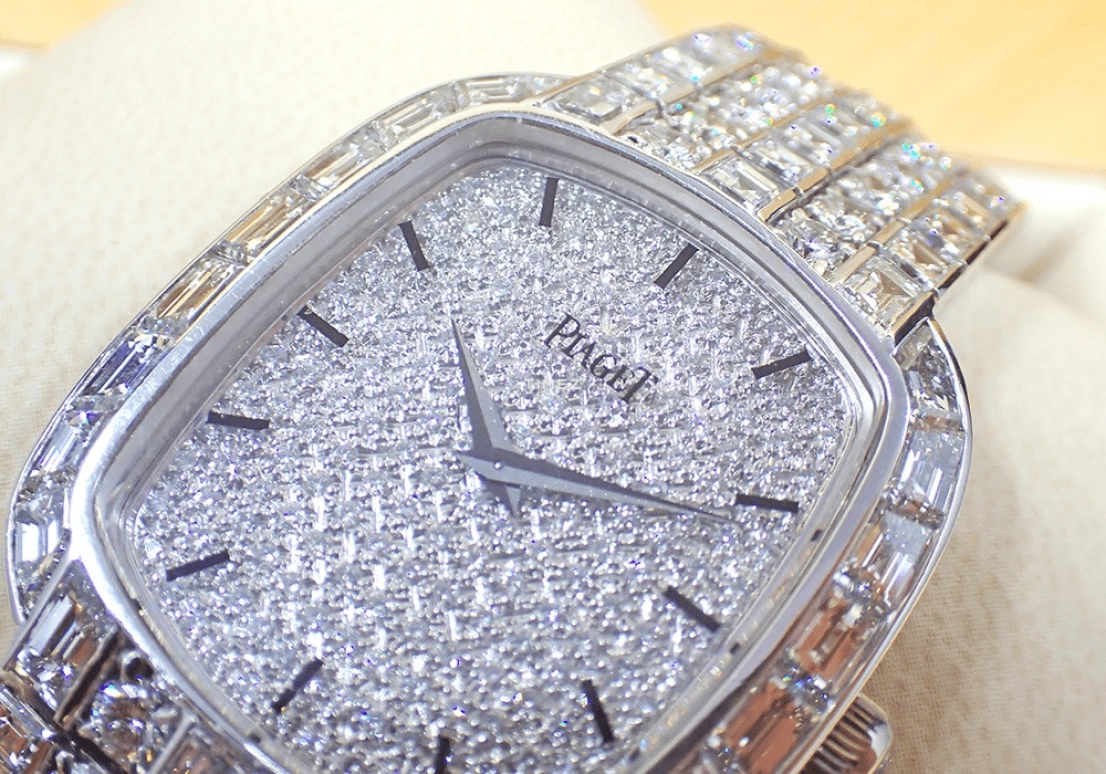 Piaget,Other 32mm,32mm,White Gold,Silver,Sapphire,Cushion,9741H66