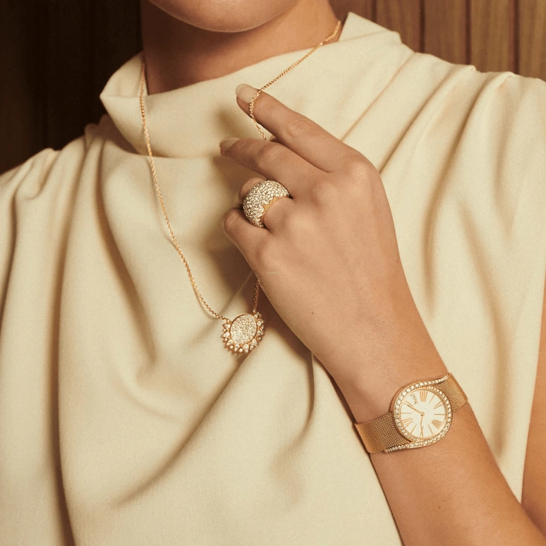 Piaget,Limelight 32mm,32mm,Rose Gold,Silver White,Automatic,In-house Caliber,Sapphire,Crystal Glass,G0A45213