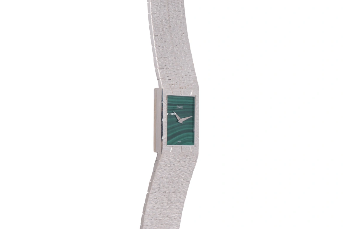 Piaget,Other 23x23mm,23x23mm,White Gold,Green,Handwound,In-house Caliber,Sapphire,Crystal Glass,Lil Nas X,40991653,40991653/AS09073