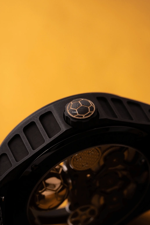PURNELL,Escape Legend 48x19mm,48x19mm,Carbon,Skeleton,Handwound,Power Reserve Indicator,Tourbillon,P10BKCN