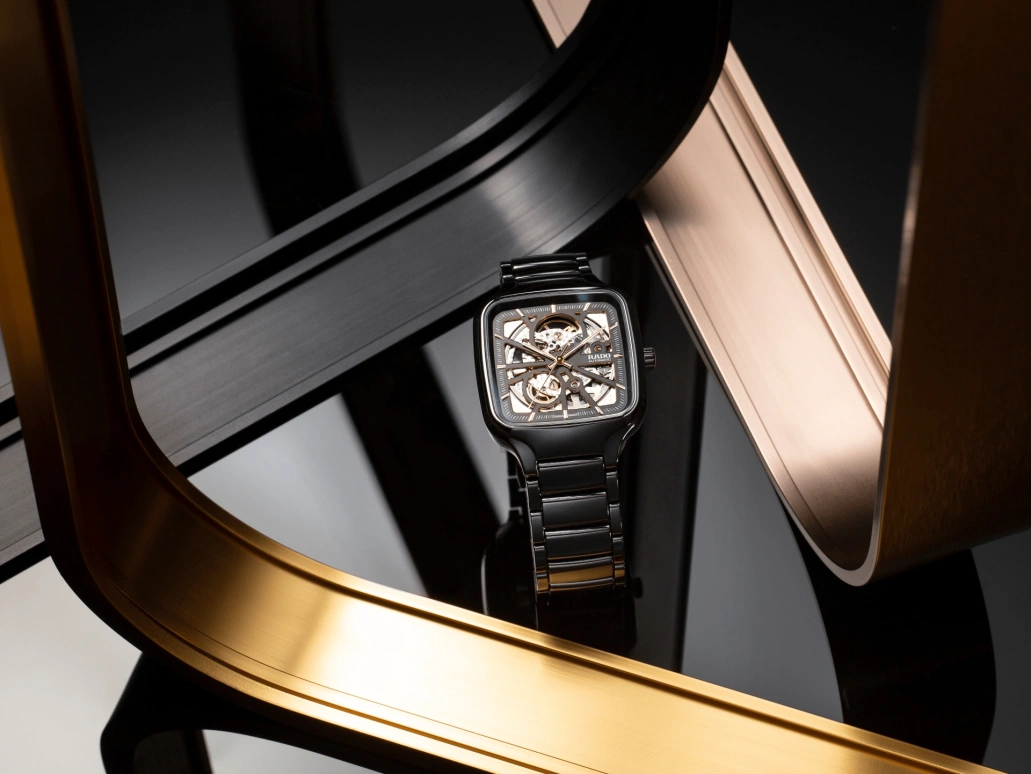 Rado,True Square 38x44.20mm,38x44.20mm,Ceramic,Black,Automatic,80hours,In-house Caliber,R27086162