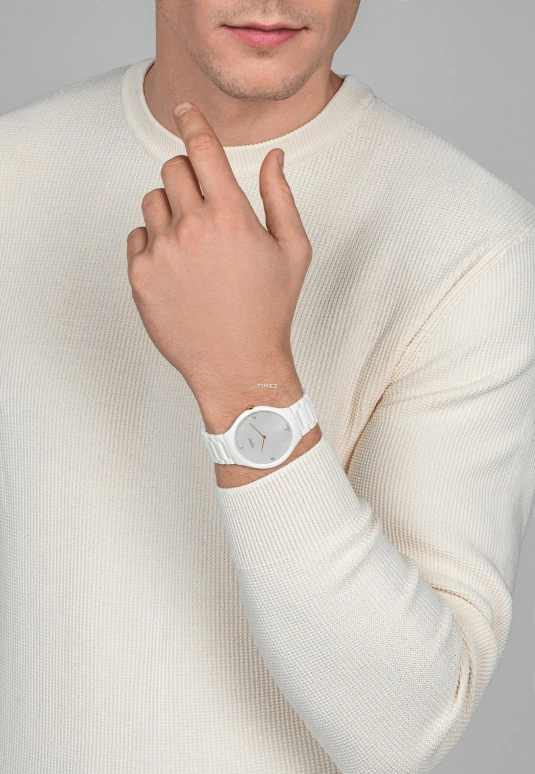Rado,True Thinline 39mm,39mm,Ceramic,White,Quartz,In-house Caliber,Sapphire,R27957909