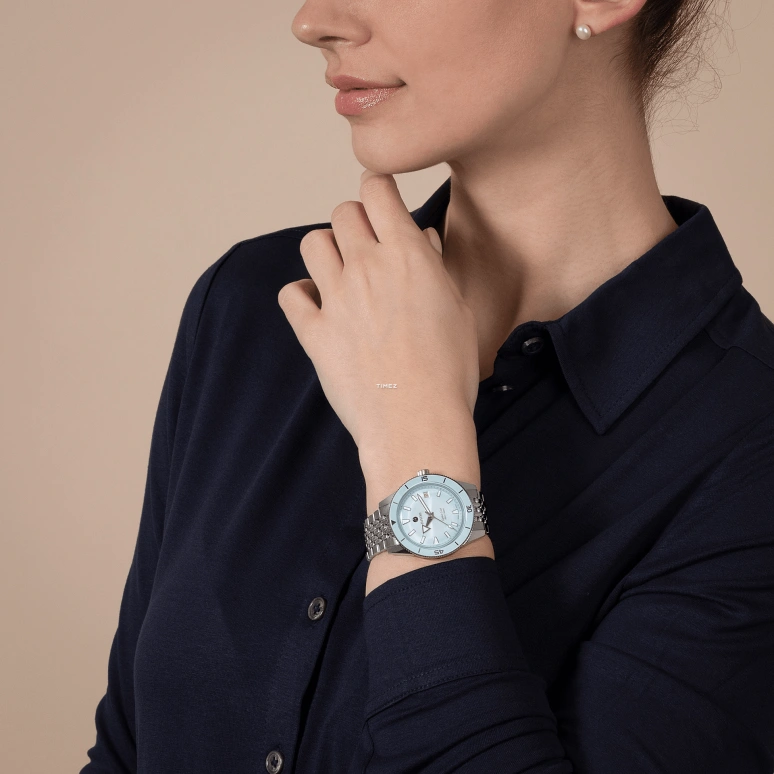 Rado,Captain Cook 39mm,39mm,Stainless Steel,Ceramic,Ice Blue,Quartz,Day,Sapphire,R32223203