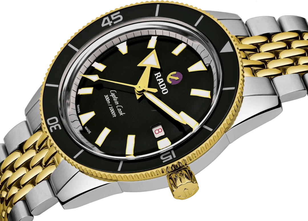 Rado,Captain Cook 42mm,42mm,Stainless Steel,Black,Automatic,Day,In-house Caliber,R32138153