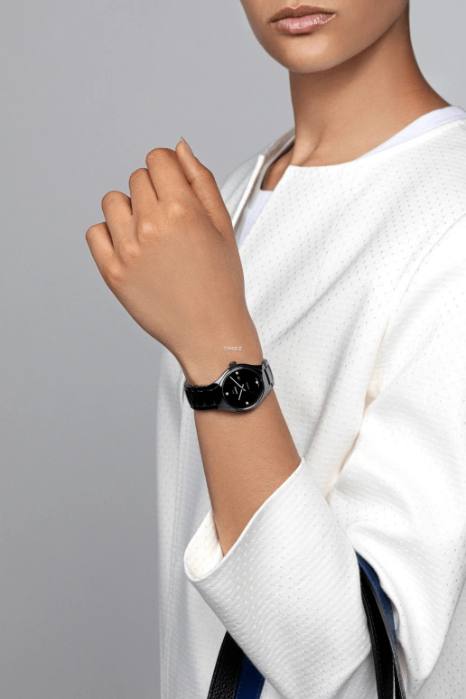 Rado,True Round 30mm,30mm,Ceramic,Black,Automatic,Day,In-house Caliber,R27242722