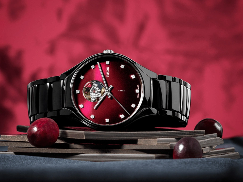 Rado,True Round 40mm,40mm,Ceramic,Gradient,Red,Automatic,In-house Caliber,Sapphire,R27107742