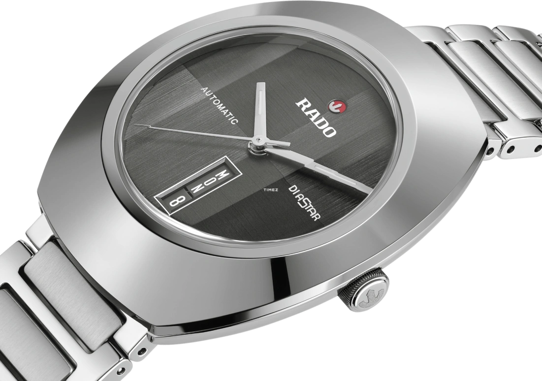 Rado,DiaMaster 38mm,38mm,Stainless Steel,Grey,Black,Automatic,Day,Sapphire,Crystal Glass,R12160103