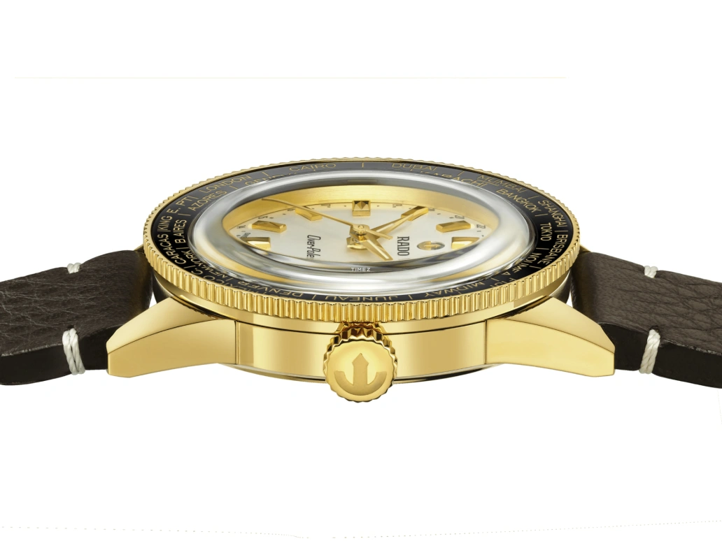 Rado,Captain Cook 39mm,39mm,Stainless Steel,Silver,Handwound,Day,World Time,R32193018