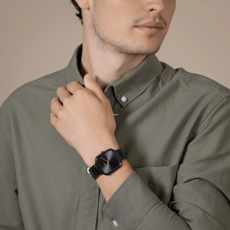 Rado,True Square 37mm,37mm,Ceramic,Black,Quartz,In-house Caliber,Sapphire,Crystal Glass,R27054162