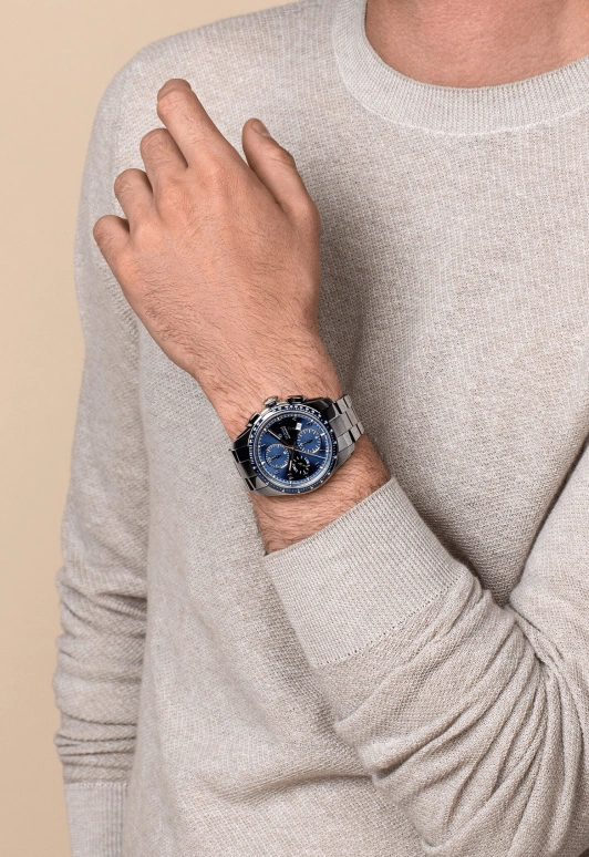 Rado,HyperChrome 44mm,44mm,Stainless Steel,Blue,Automatic,60hours,Sapphire,R32042203