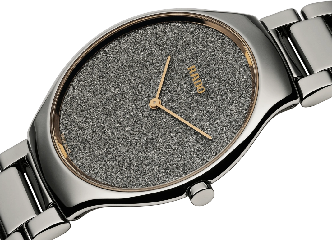 Rado,True Thinline 39mm,39mm,Ceramic,Grey,Quartz,In-house Caliber,Sapphire,Crystal Glass,R27010102