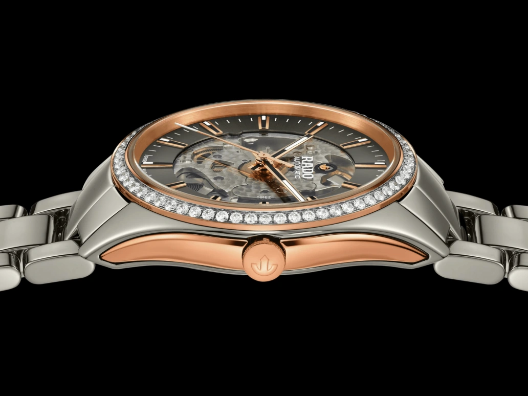 Rado,HyperChrome 42mm,42mm,Ceramic,Grey,Skeleton,Automatic,In-house Caliber,Sapphire,Crystal Glass,R32158102