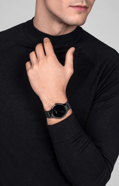 Rado,True Thinline 39mm,39mm,Ceramic,Black,Quartz,In-house Caliber,Sapphire,Crystal Glass,R27741182