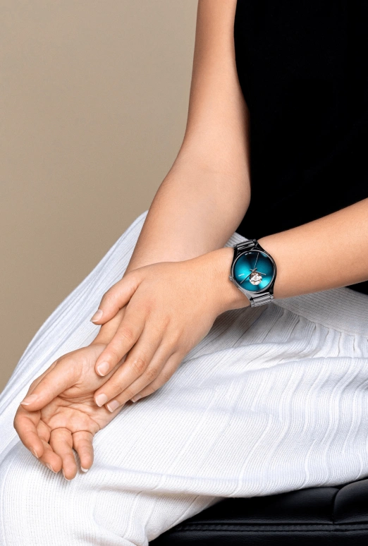 Rado,True Round 40mm,40mm,Ceramic,Blue,Automatic,In-house Caliber,Sapphire,R27108322