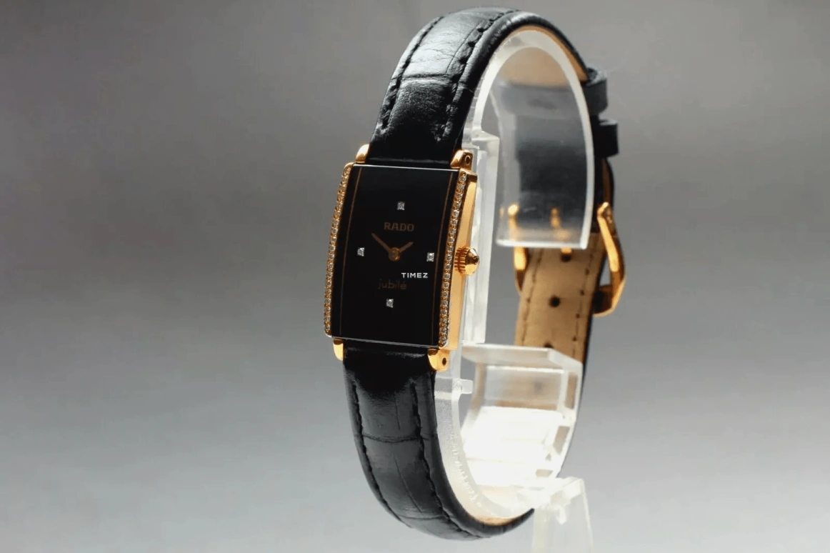 Rado,Integral 19mm,19mm,Stainless Steel,Black,Quartz,Sapphire,Crystal Glass,Rectangular,153,153.0339.3