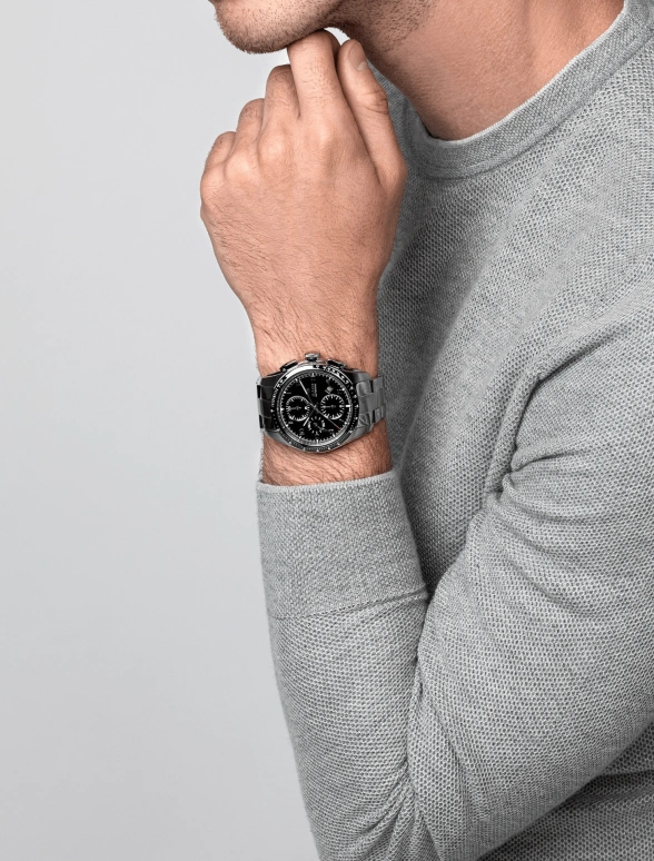 Rado,HyperChrome 44mm,44mm,Stainless Steel,Black,Automatic,60hours,Sapphire,R32042153