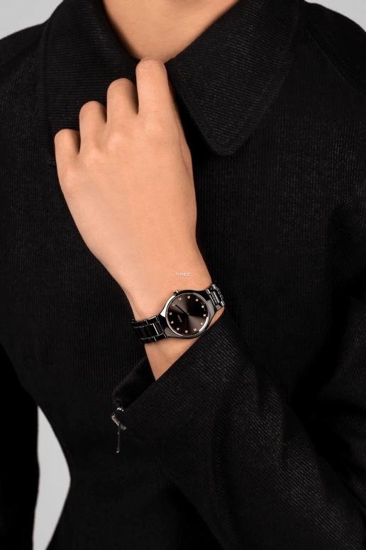 Rado,True Thinline 30mm,30mm,Ceramic,Black,Quartz,In-house Caliber,Sapphire,Crystal Glass,R27956722