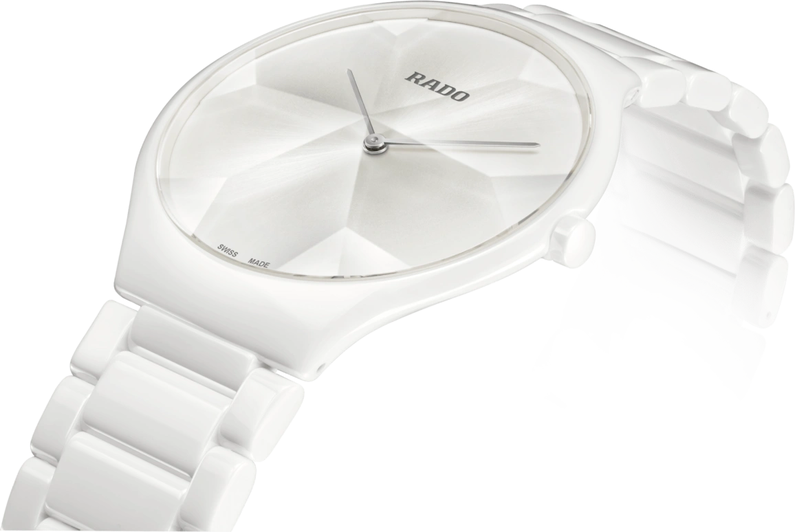 Rado,True Thinline 39mm,39mm,Ceramic,White,Quartz,In-house Caliber,Sapphire,Crystal Glass,R27007032